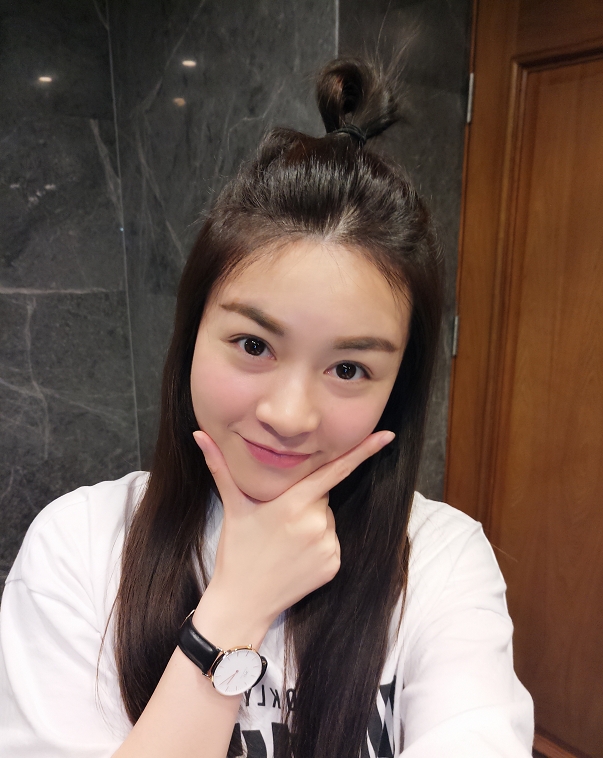 苹果味的第一张照片--邯郸相亲服务中心