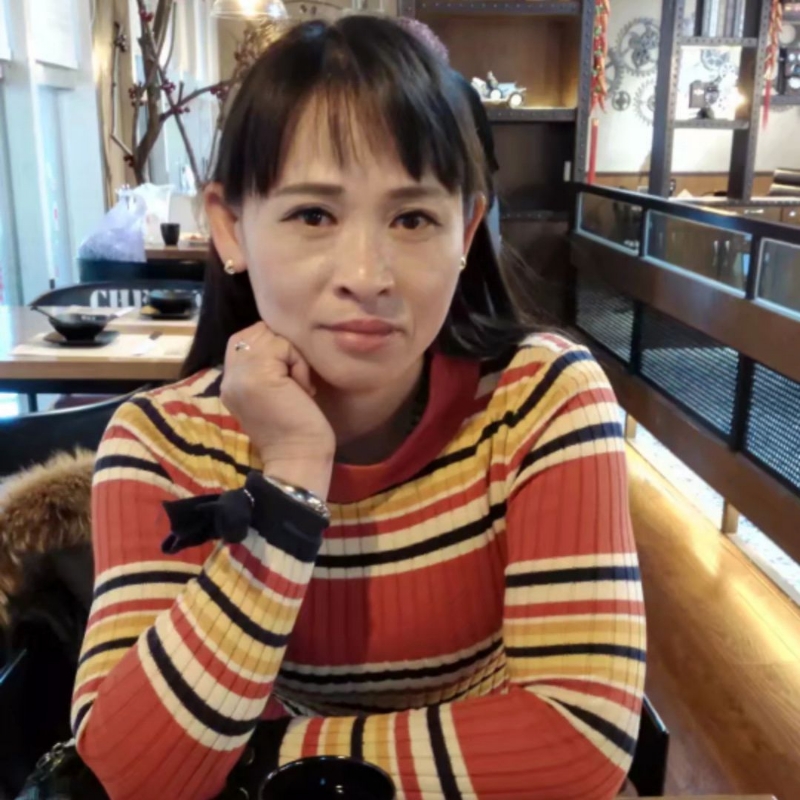 玫瑰花的第一张照片--邯郸相亲服务中心