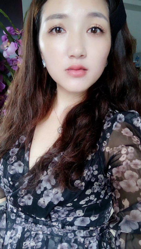 Jasmyn的第一张照片--邯郸相亲服务中心