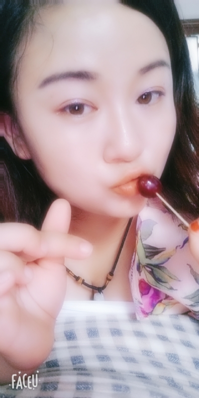 霸气璐妞的第一张照片--邯郸相亲服务中心