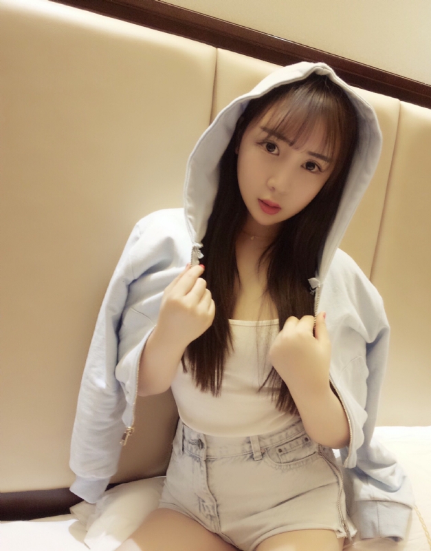 琪琪的第一张照片--邯郸相亲服务中心