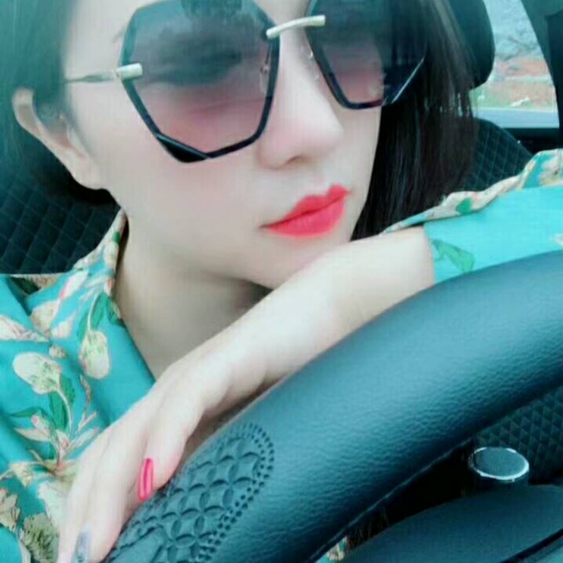 Emily的第三张照片--邯郸相亲服务中心