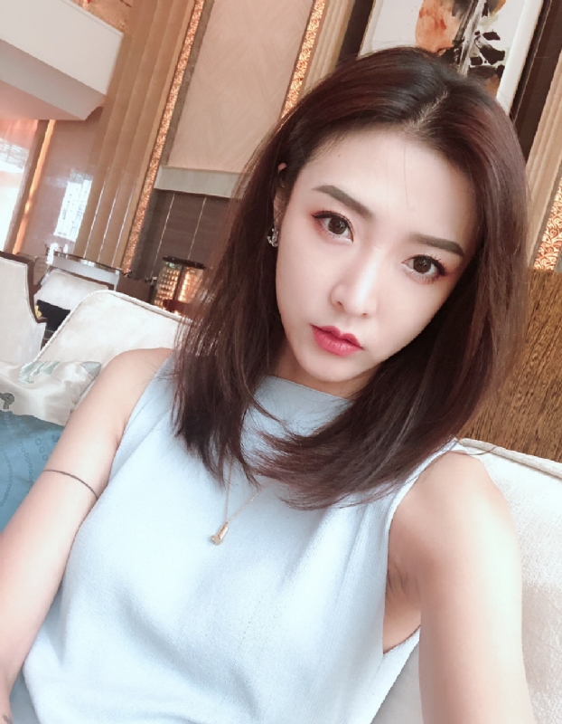 嘉嘉的第一张照片--邯郸相亲服务中心