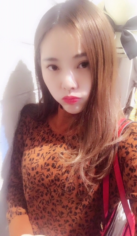 馨馨向荣的第三张照片--邯郸相亲服务中心