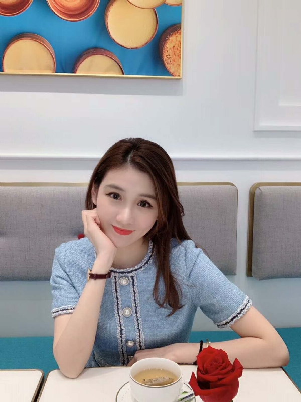 Emily的第二张照片--邯郸相亲服务中心