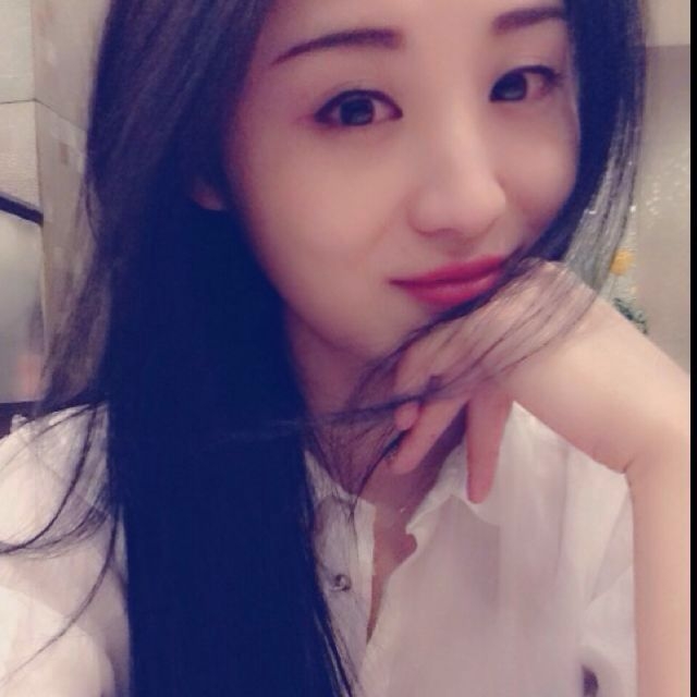 在水一方的第一张照片--邯郸相亲服务中心