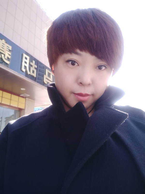 霞儿的第一张照片--邯郸相亲服务中心