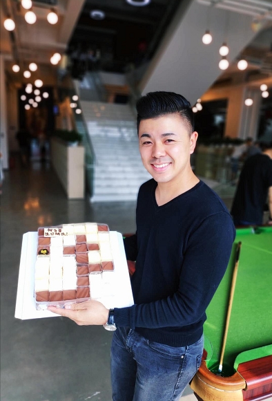 戏如人生的第二张照片--邯郸相亲服务中心