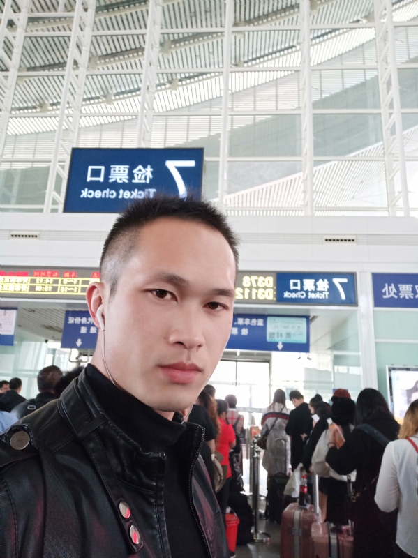 一叶知秋的第一张照片--邯郸相亲服务中心