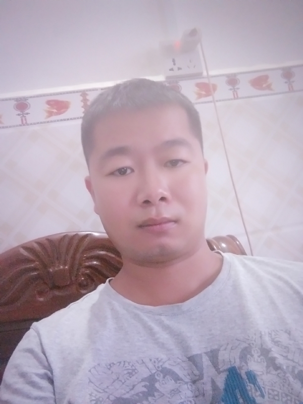 心雨的第一张照片--邯郸相亲服务中心