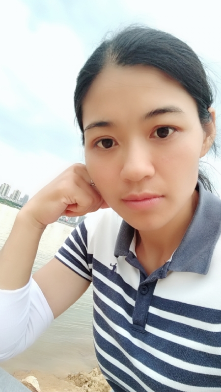 梅子的第一张照片--邯郸相亲服务中心