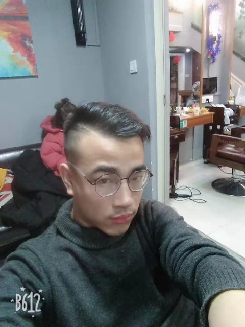 土豆的忧伤的第一张照片--邯郸相亲服务中心