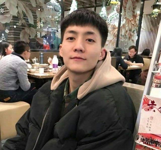 相爱的人的第一张照片--邯郸相亲服务中心