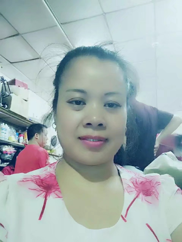 把自己当宝贝的第一张照片--邯郸相亲服务中心