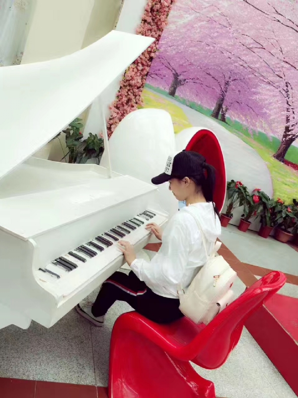 0+7的第一张照片--邯郸相亲服务中心