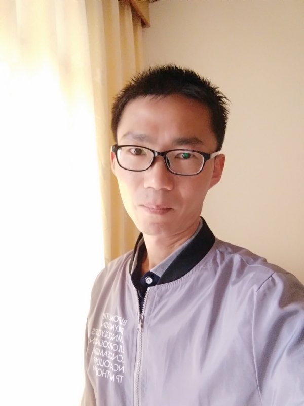 平凡的风的第二张照片--邯郸相亲服务中心