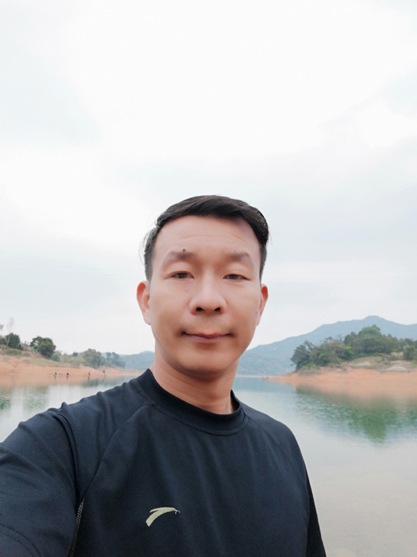 有容乃大的第一张照片--邯郸相亲服务中心