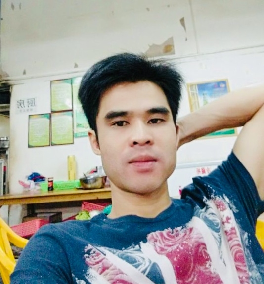 Huang的第一张照片--邯郸相亲服务中心