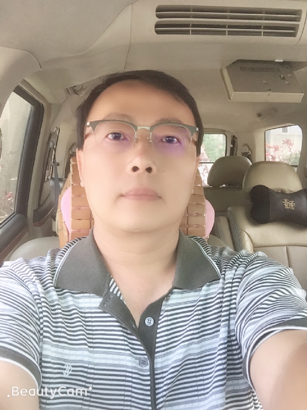 棄天帝的第一张照片--邯郸相亲服务中心