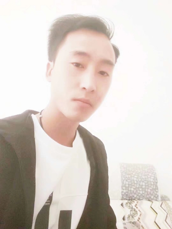 萧艺的第一张照片--邯郸相亲服务中心