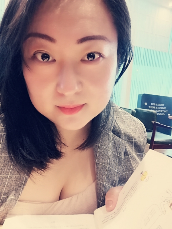 铃瑶的第二张照片--邯郸相亲服务中心