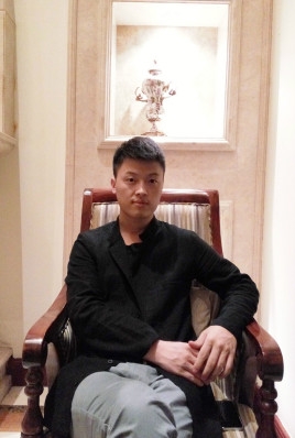 制片人杨亚林的第二张照片--邯郸相亲服务中心