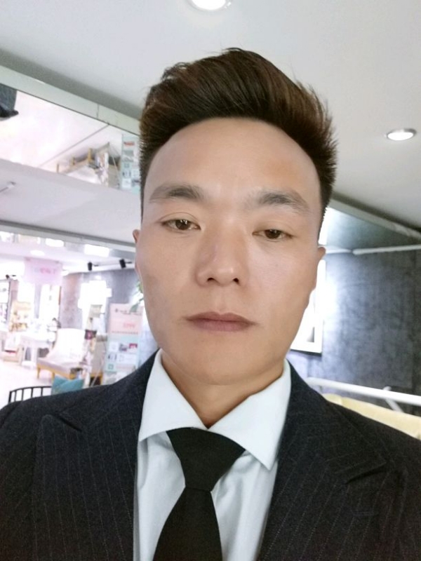 醉酒的蝴蝶的第一张照片--邯郸相亲服务中心