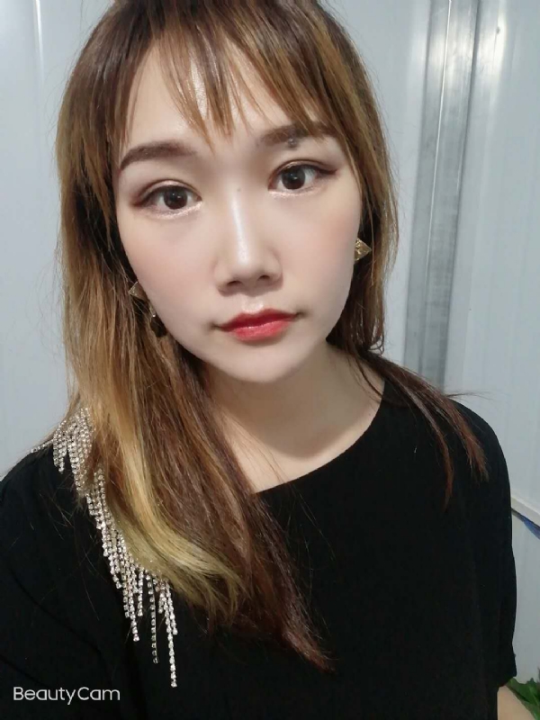 艾薇的第三张照片--邯郸相亲服务中心