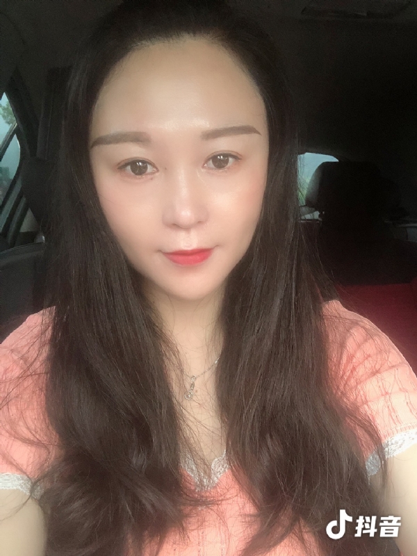 云云的第一张照片--邯郸相亲服务中心