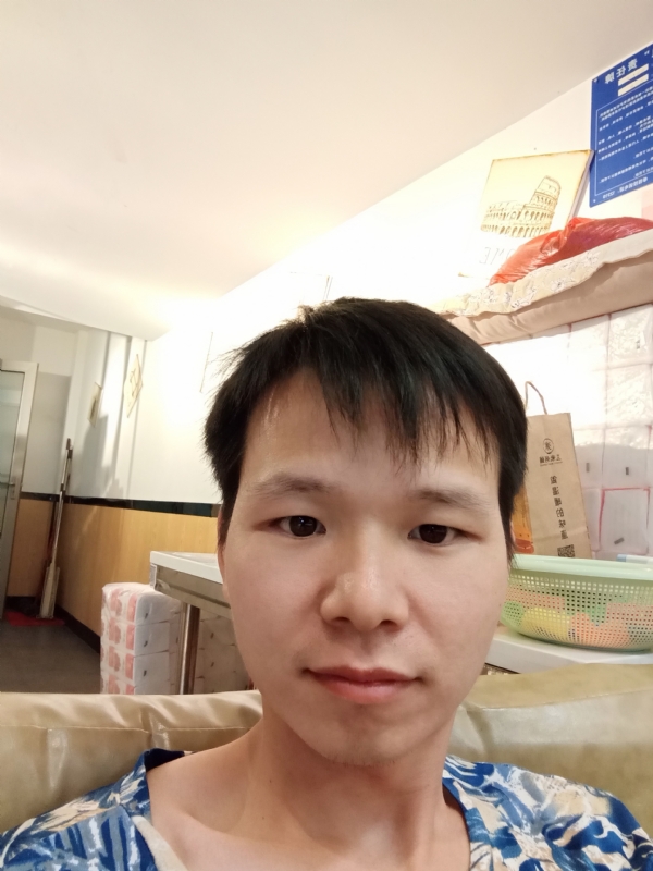 万里无云的第一张照片--邯郸相亲服务中心