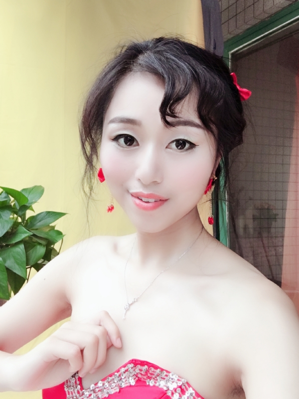 薇薇的第一张照片--邯郸相亲服务中心