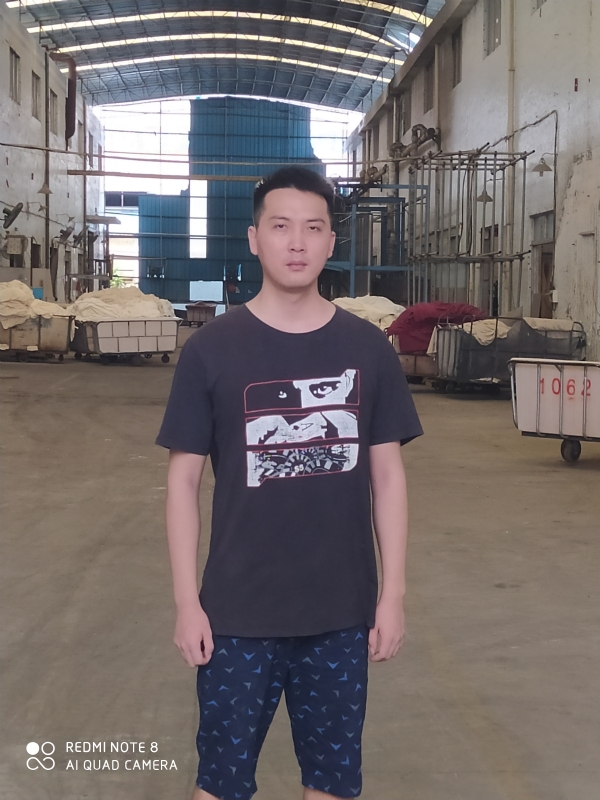 六月雨的第一张照片--邯郸相亲服务中心