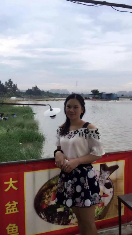 莹莹的第一张照片--邯郸相亲服务中心