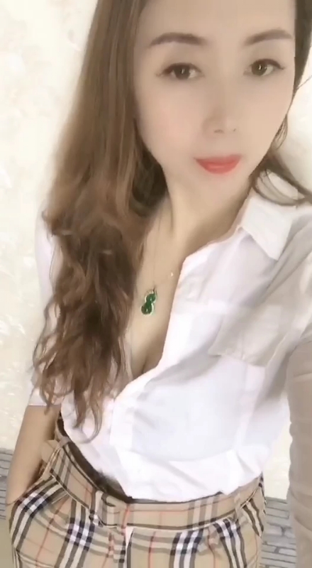 雨蝶的第一张照片--邯郸相亲服务中心