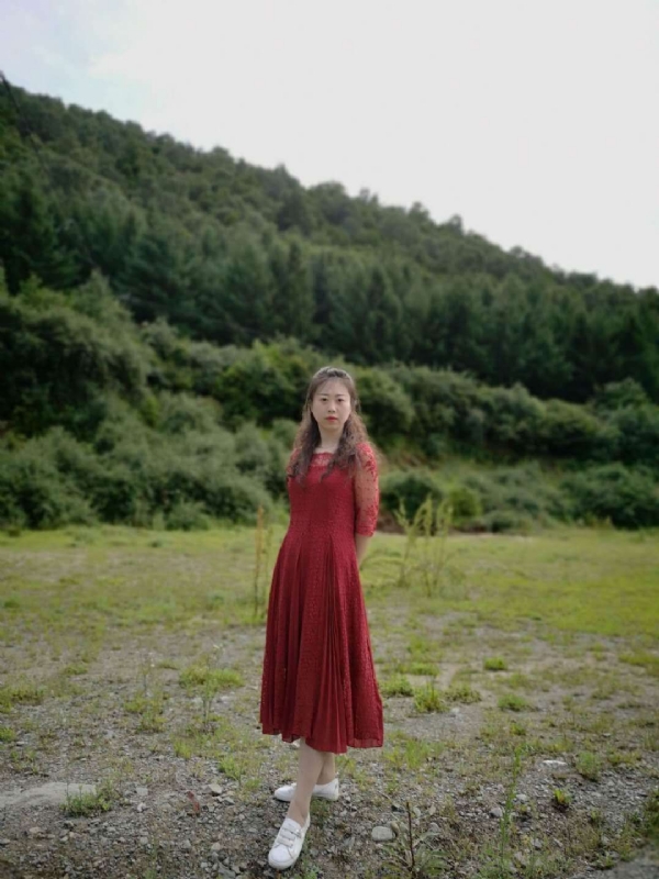 木槿的第五张照片--邯郸相亲服务中心