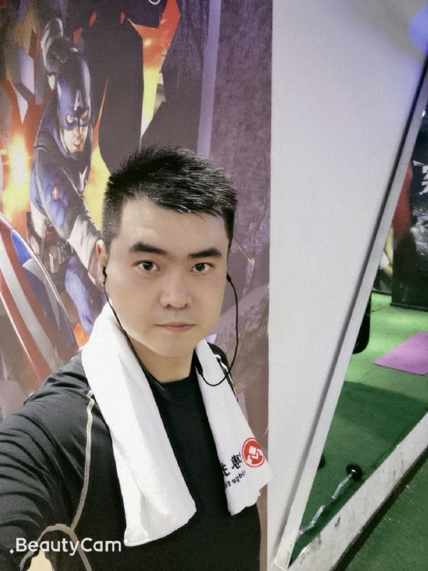 会飞的猪蹄花的第一张照片--邯郸相亲服务中心