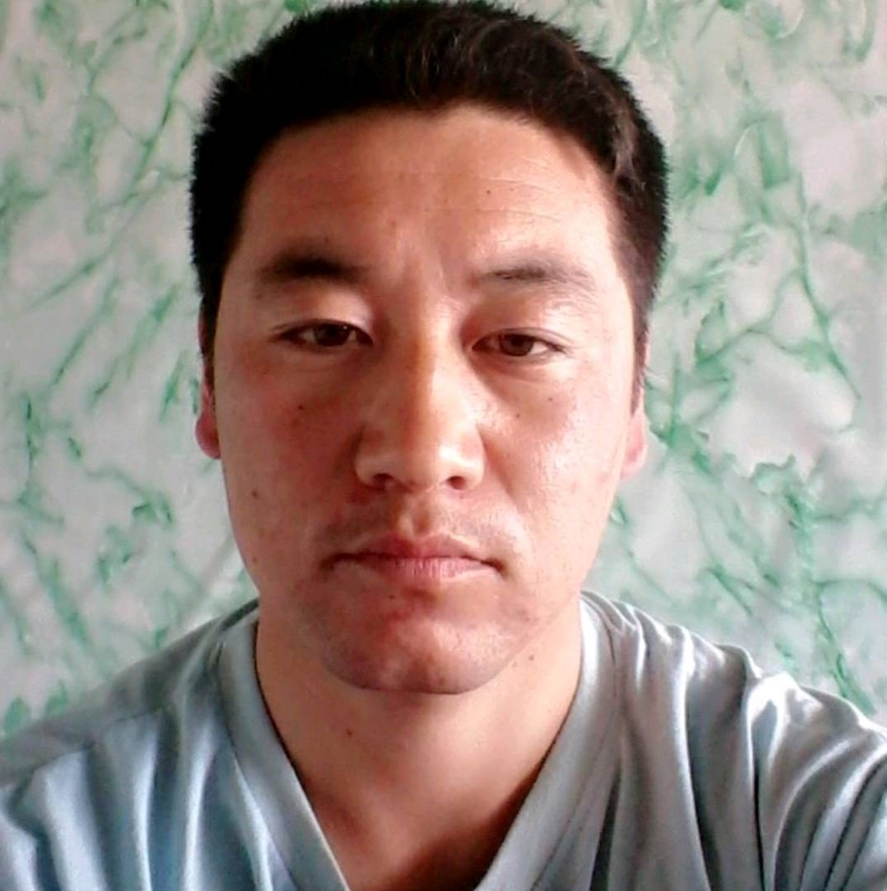 寻找另一半的第三张照片--邯郸相亲服务中心