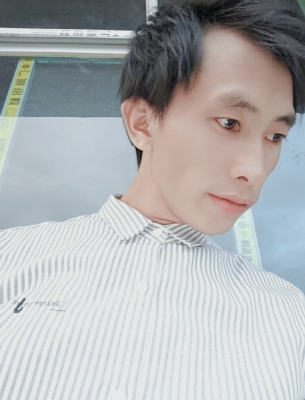 寻找下一个路口的第一张照片--邯郸相亲服务中心