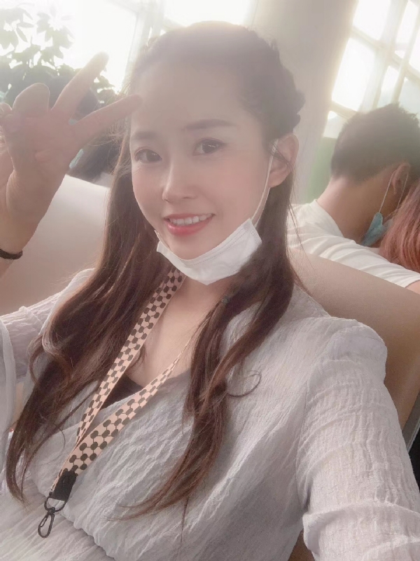 宁乙的第二张照片--邯郸相亲服务中心