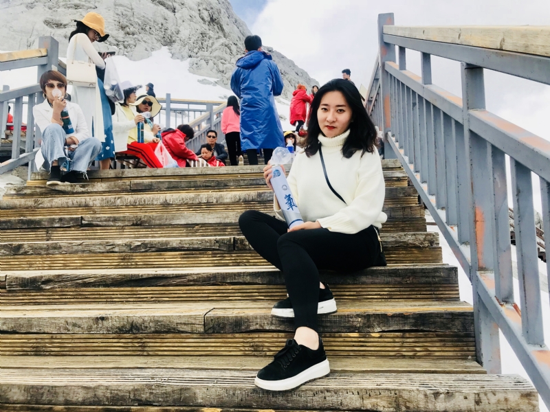 依雪的第四张照片--邯郸相亲服务中心