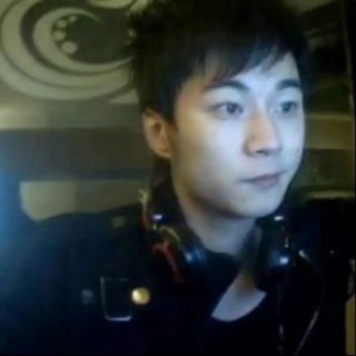 深夜人的第一张照片--邯郸相亲服务中心