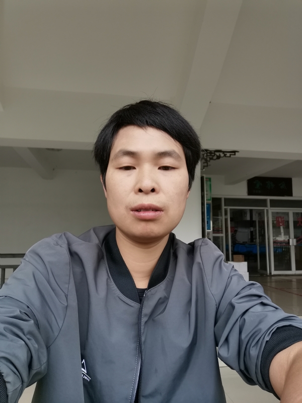 刘志强的第一张照片--邯郸相亲服务中心