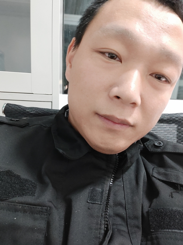 真实找人结婚的第二张照片--邯郸相亲服务中心