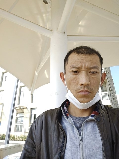 孤狼的第一张照片--邯郸相亲服务中心