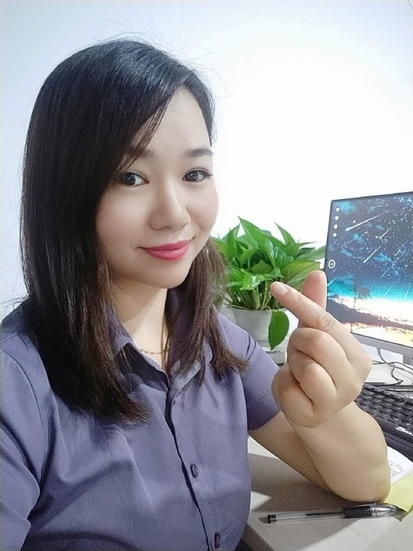 邱思敏的第一张照片--邯郸相亲服务中心