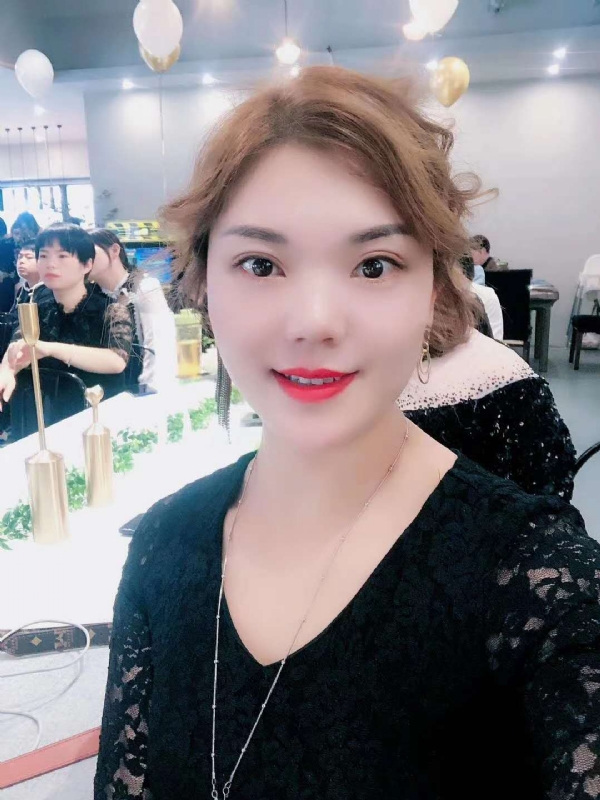 CY的第三张照片--邯郸相亲服务中心