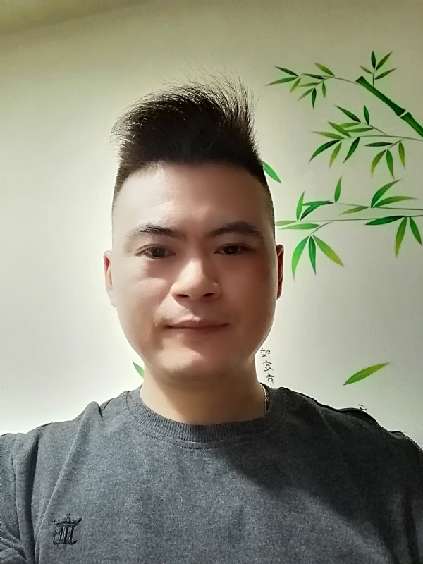 阿旭的第一张照片--邯郸相亲服务中心