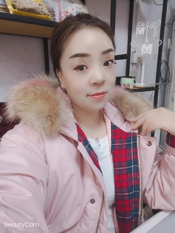 爱雨的第一张照片--邯郸相亲服务中心