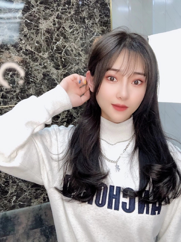 思思的第一张照片--邯郸相亲服务中心