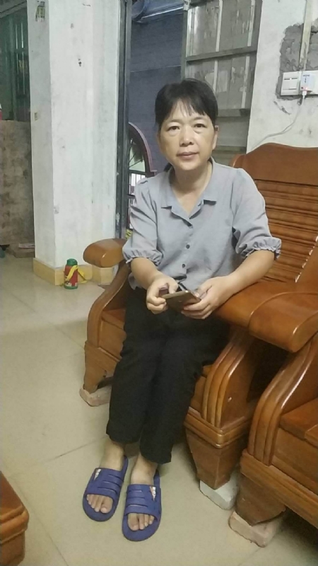 浮萍的第一张照片--邯郸相亲服务中心